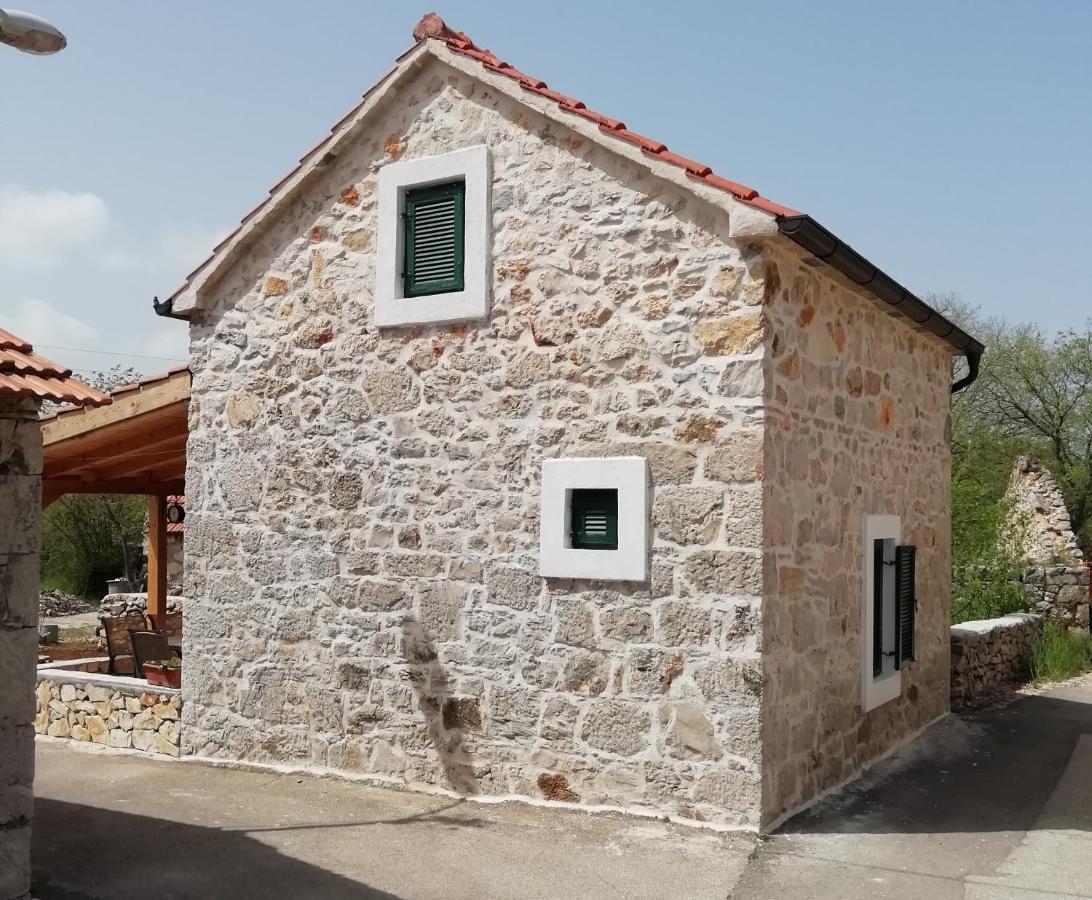 Krka Waterfalls Stonehouse Roko Lozovac Eksteriør billede